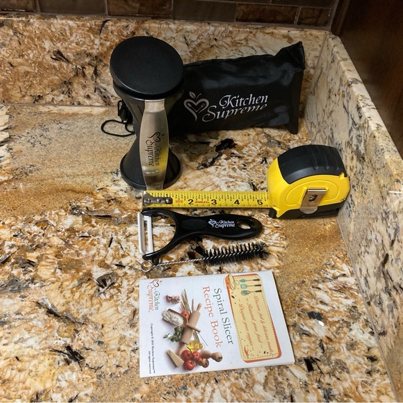 KITCHEN SUPREME SPIRAL SLICER SET NEW - Picture 4 of 5